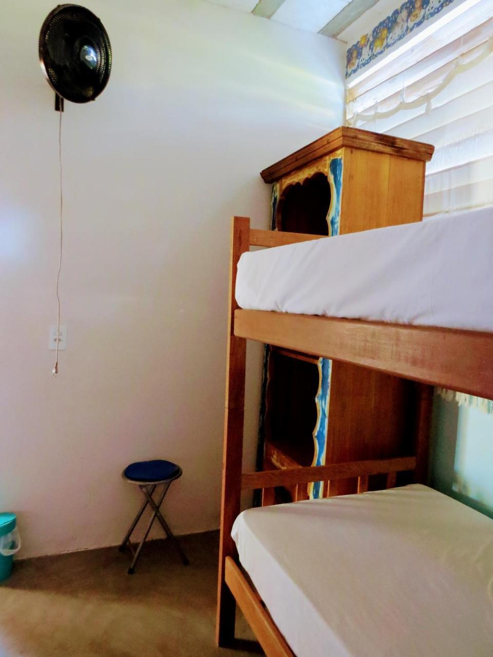 Tribo De Gaia Hostel Itaunas  Buitenkant foto
